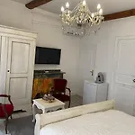 Maison Du Cloitre Couvent Des Carmes Гостевой дом 3*