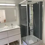 Гостевой дом Maison Du Cloitre Couvent Des Carmes