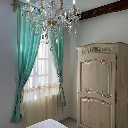 Maison Du Cloitre Couvent Des Carmes