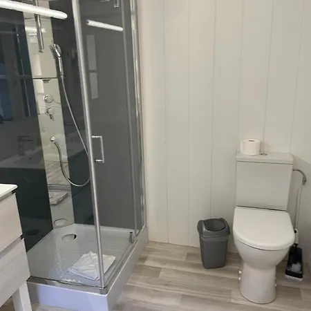 Maison Du Cloitre Couvent Des Carmes ناربون