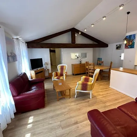 Maison Du Cloitre Couvent Des Carmes 3*