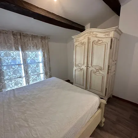 Maison Du Cloitre Couvent Des Carmes Нарбонна