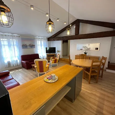 Maison Du Cloitre Couvent Des Carmes Vendégház